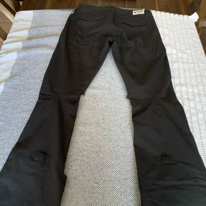 Women’s Burton Snowboard / Ski Pants